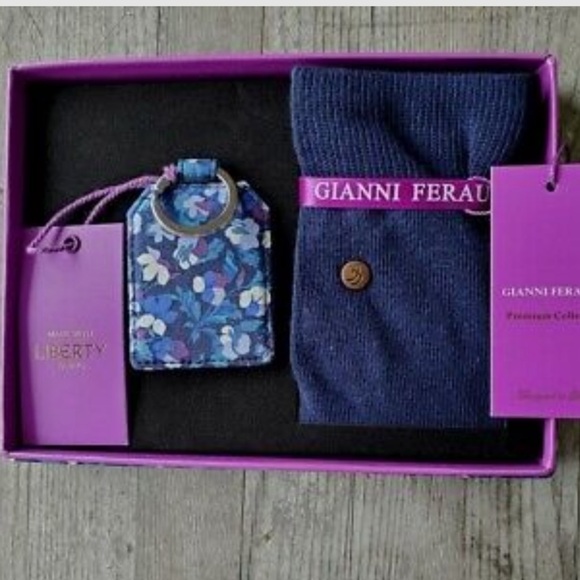 Other - SOLD Gianni Feraud Set